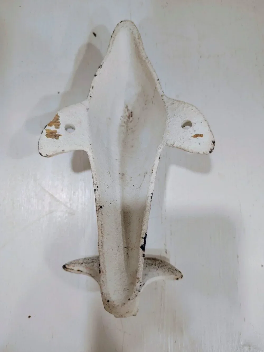NWOT Cast Iron White Dolphin Towel Clothes Hook
